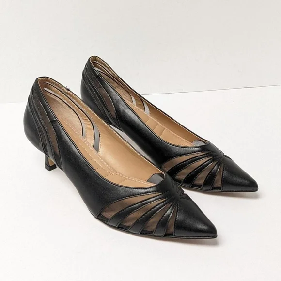 Adrienne Vittadini Women's Black Leather Mesh Pointed-Toe Heels - Picture 1 of 7